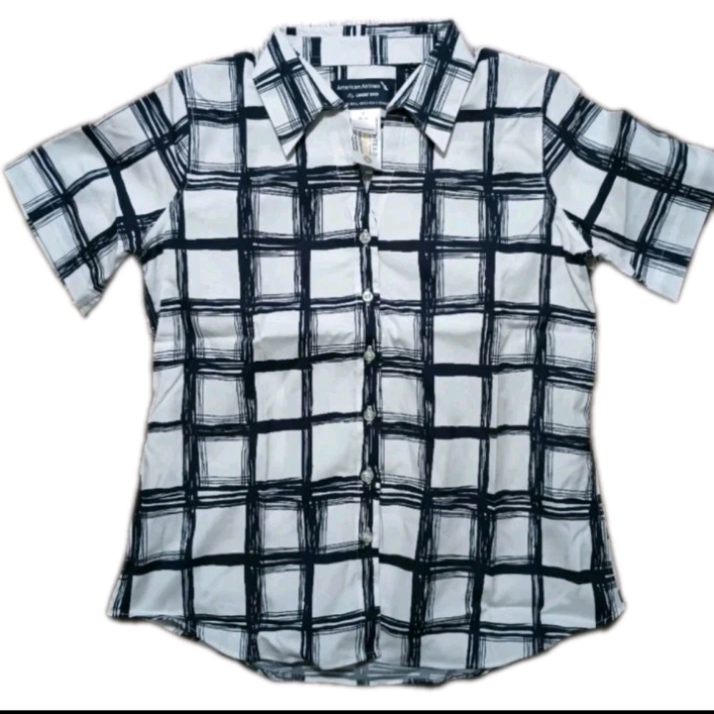 NWT A. A by Lands End Women's Uniform Shirt Sz 4 Petit
